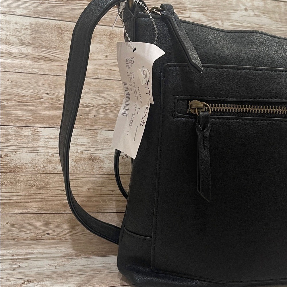 Style & Co Hudsonn Black East West Crossbody Bag Antique Brass Hardware NEW - Picture 6 of 9